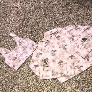 NWOT Women's Gray Tie-Dye Sweatshirt & Hoodie Set